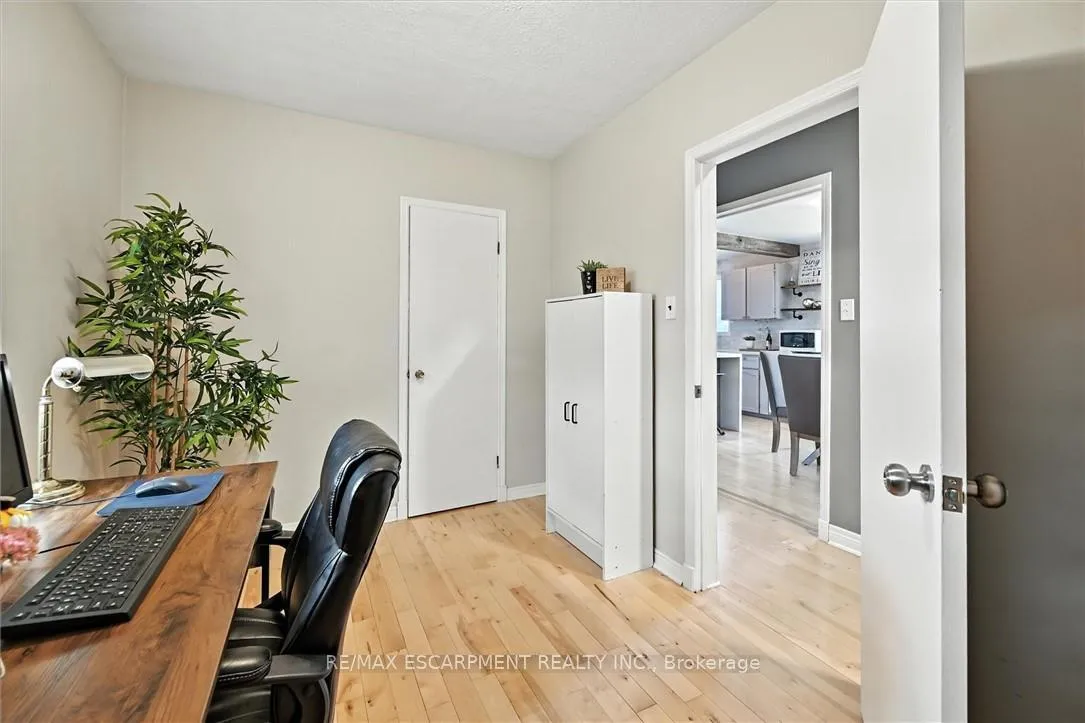 Photo 21 of 8554 Haldibrook Road, Hamilton, Rural Glanbrook — HOMEH