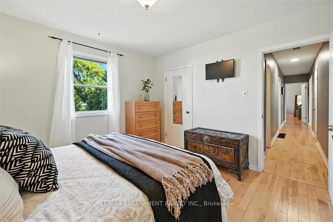 Photo 23 of 8554 Haldibrook Road, Hamilton, Rural Glanbrook — HOMEH