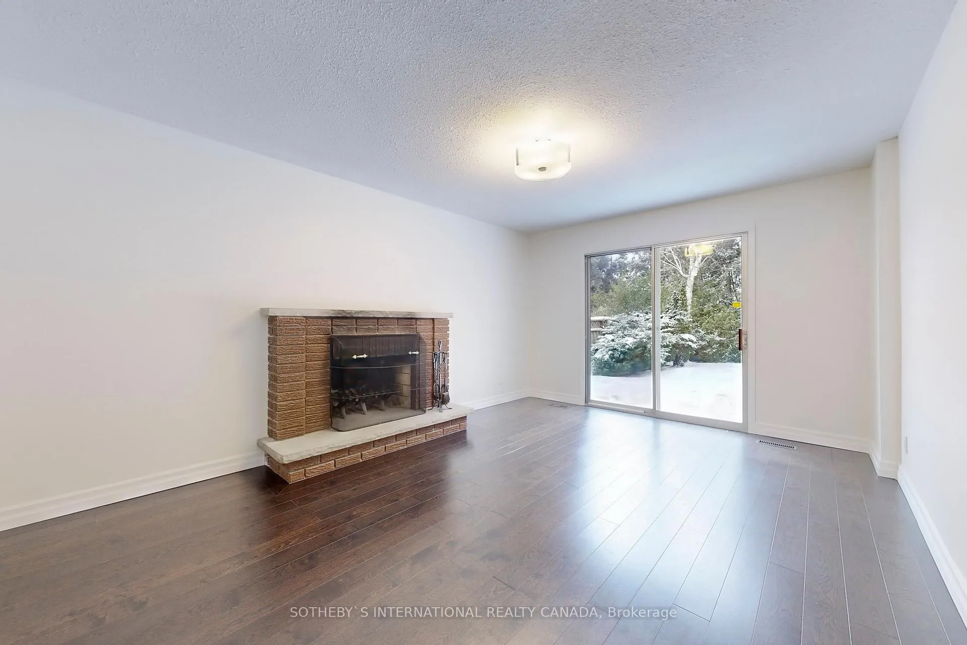 Photo 11 of 15 Hagerman Boulevard, Markham, Unionville — HOMEH