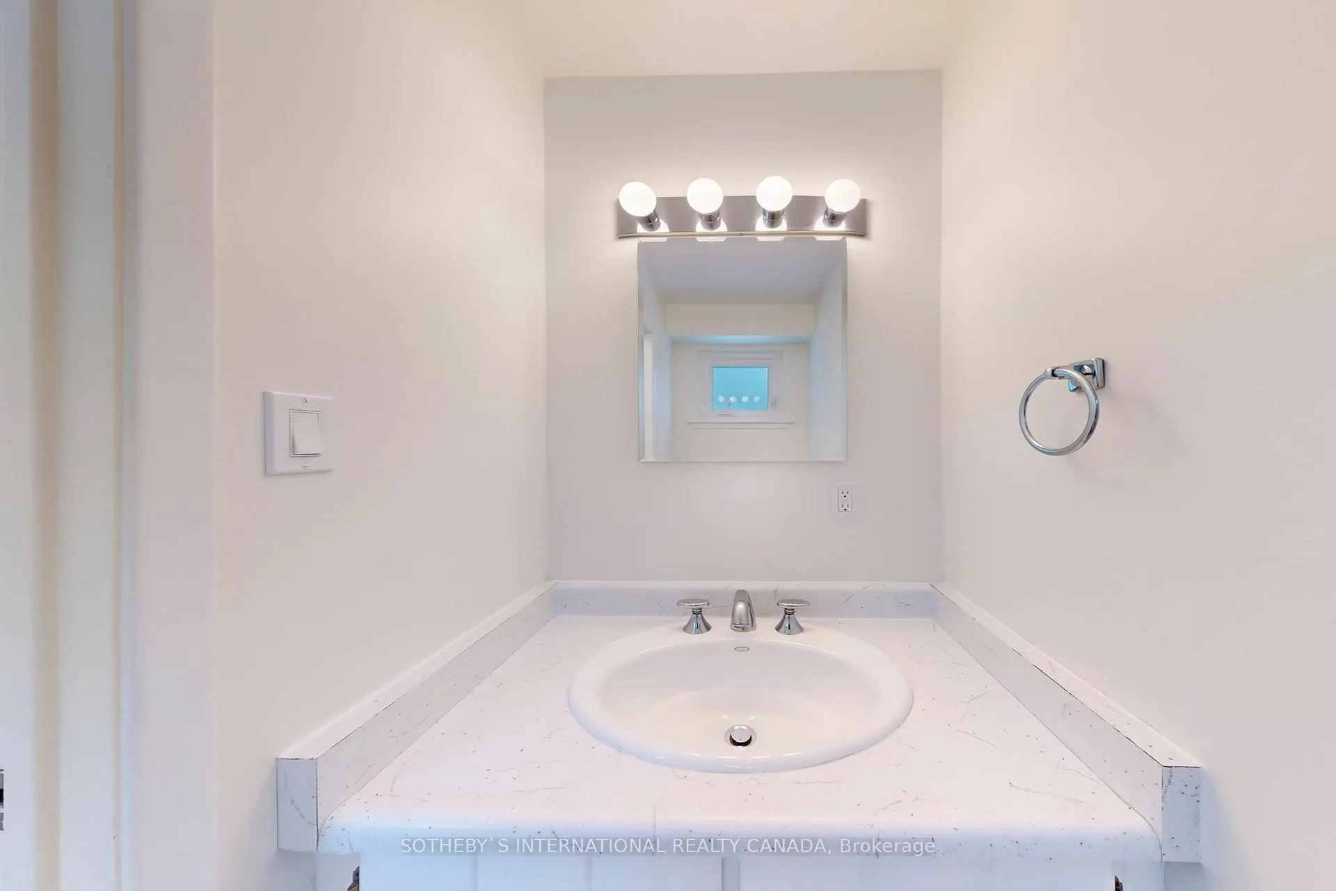 Photo 14 of 15 Hagerman Boulevard, Markham, Unionville — HOMEH