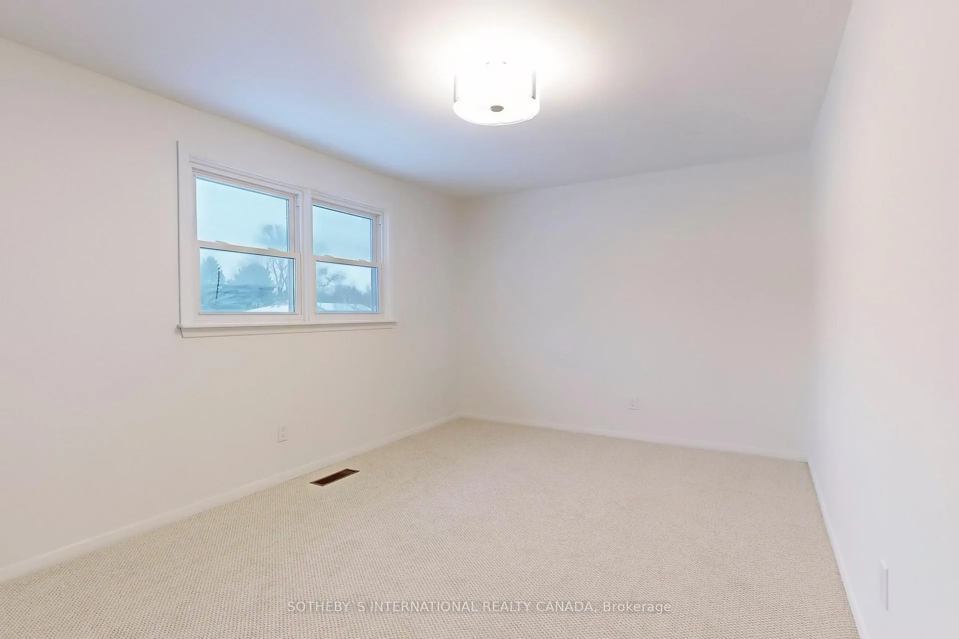 Photo 26 of 15 Hagerman Boulevard, Markham, Unionville — HOMEH