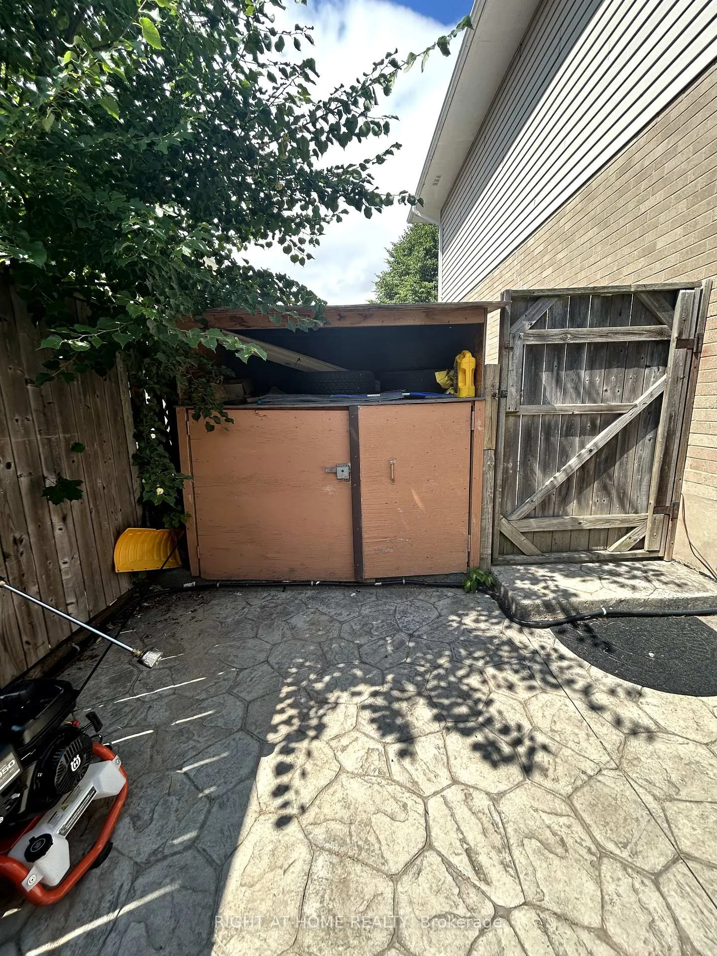 Photo 33 of 59 Winter Avenue, Cambridge, Greenway-Chaplin — HOMEH