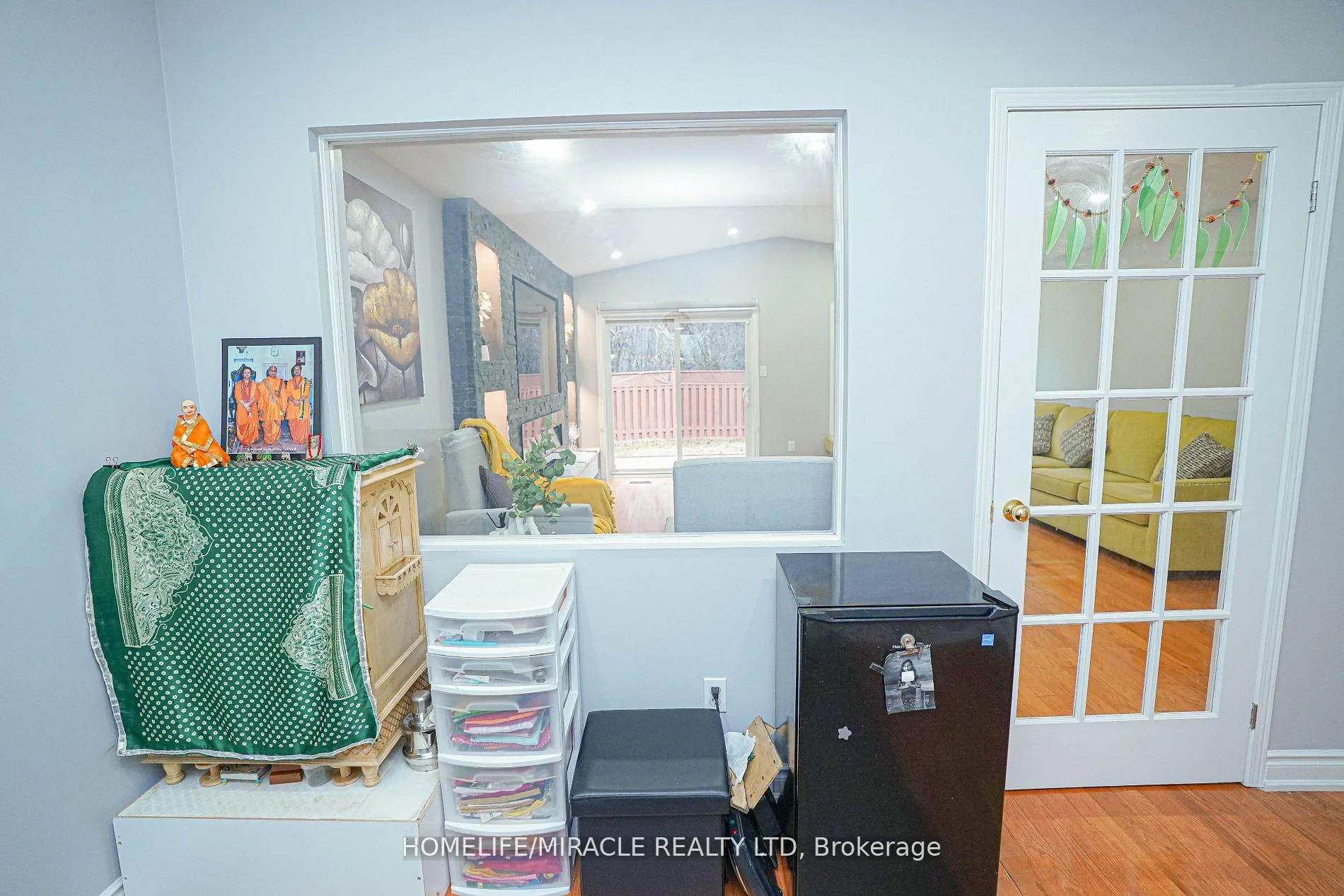 Photo 14 of 6 Maplecrest Court, Brampton, Vales of Castlemore — HOMEH