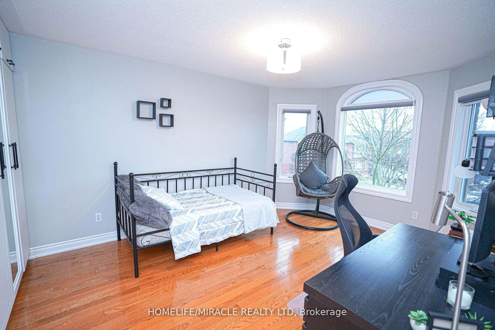 Photo 31 of 6 Maplecrest Court, Brampton, Vales of Castlemore — HOMEH