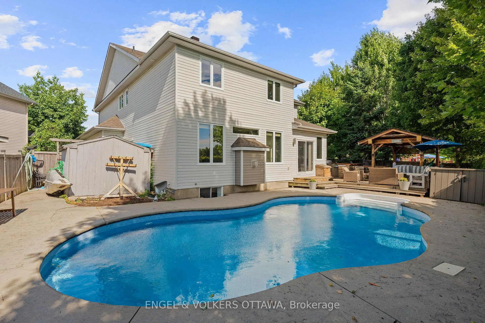Photo 38 of 98 Anfield Crescent E, Ottawa, Barrhaven East — HOMEH