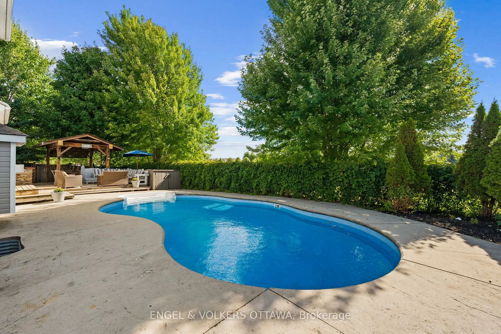 Photo 40 of 98 Anfield Crescent E, Ottawa, Barrhaven East — HOMEH