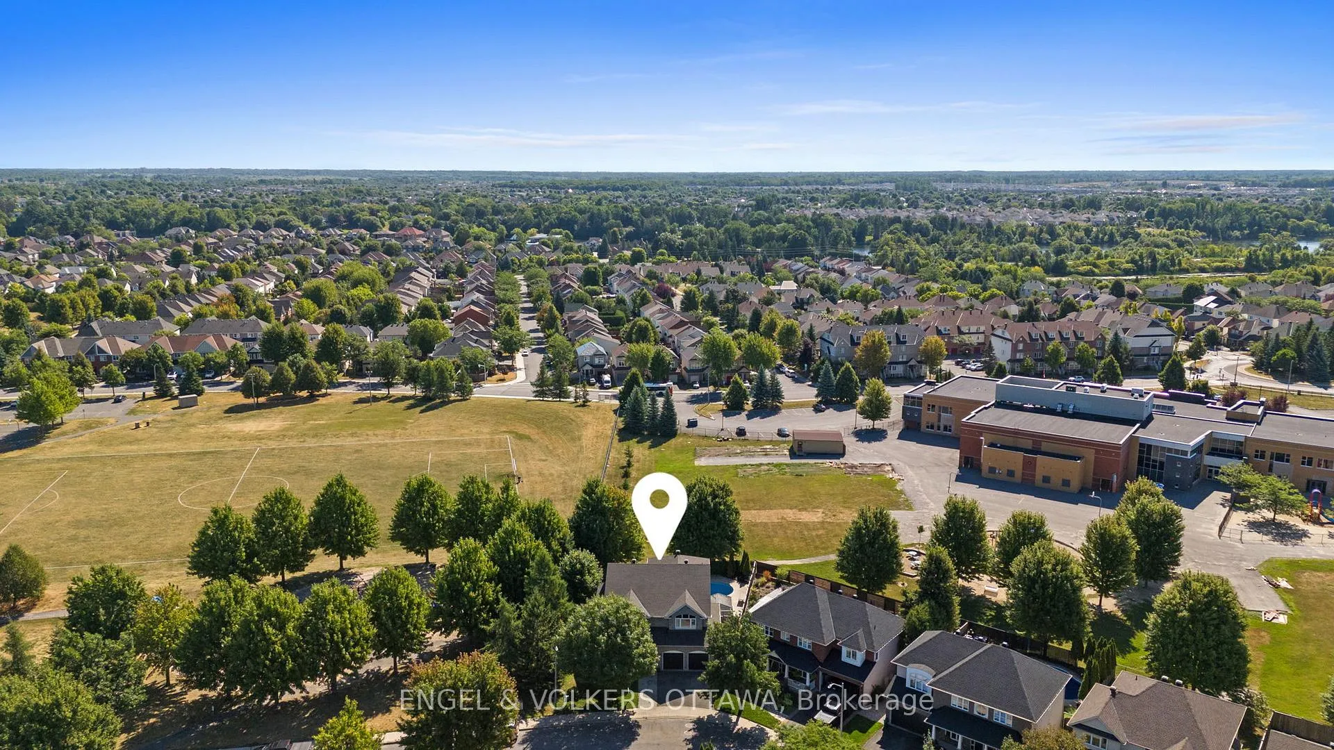 Photo 43 of 98 Anfield Crescent E, Ottawa, Barrhaven East — HOMEH