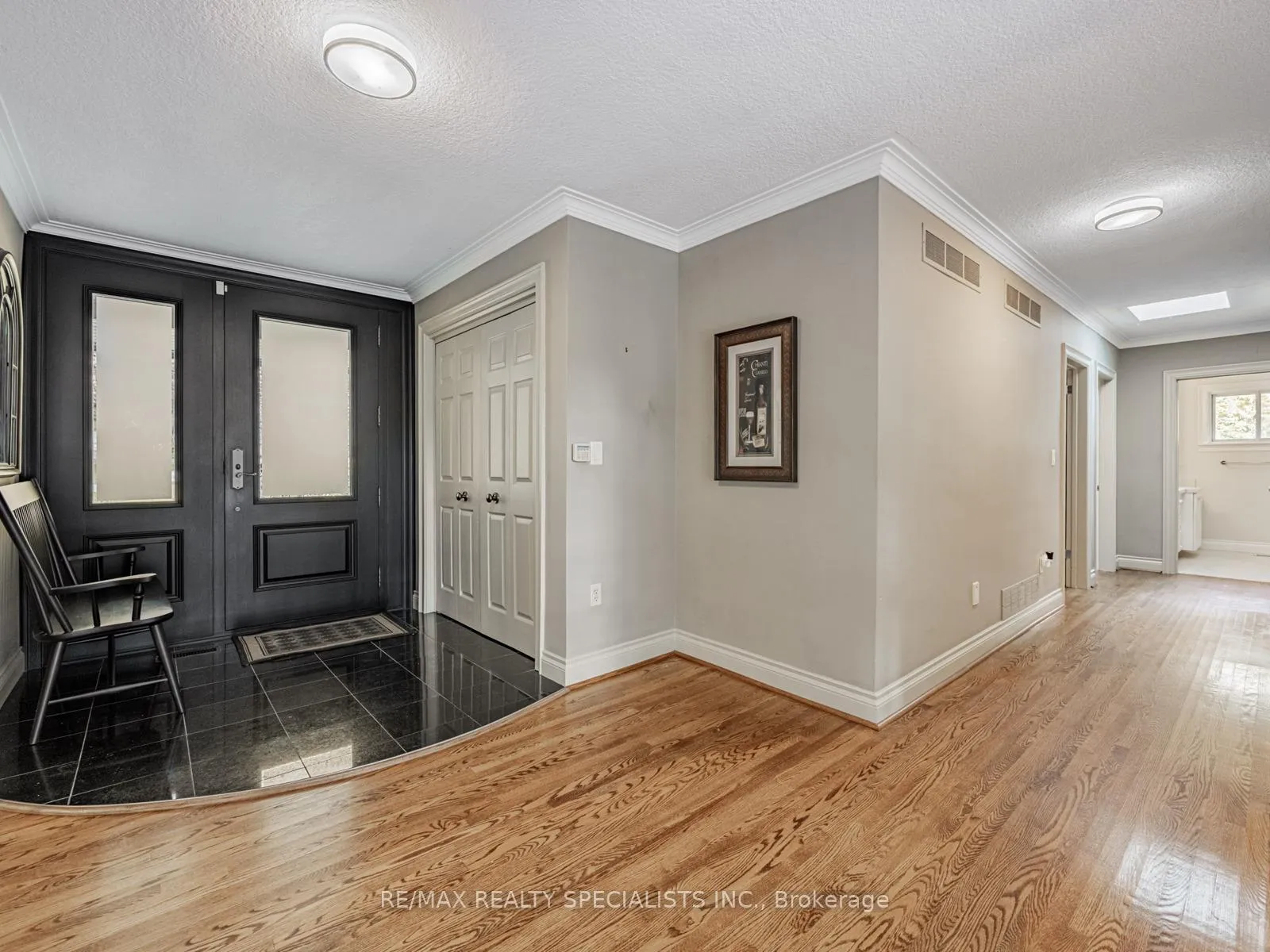 Photo 7 of 18043 Airport Road, Caledon, Rural Caledon — HOMEH
