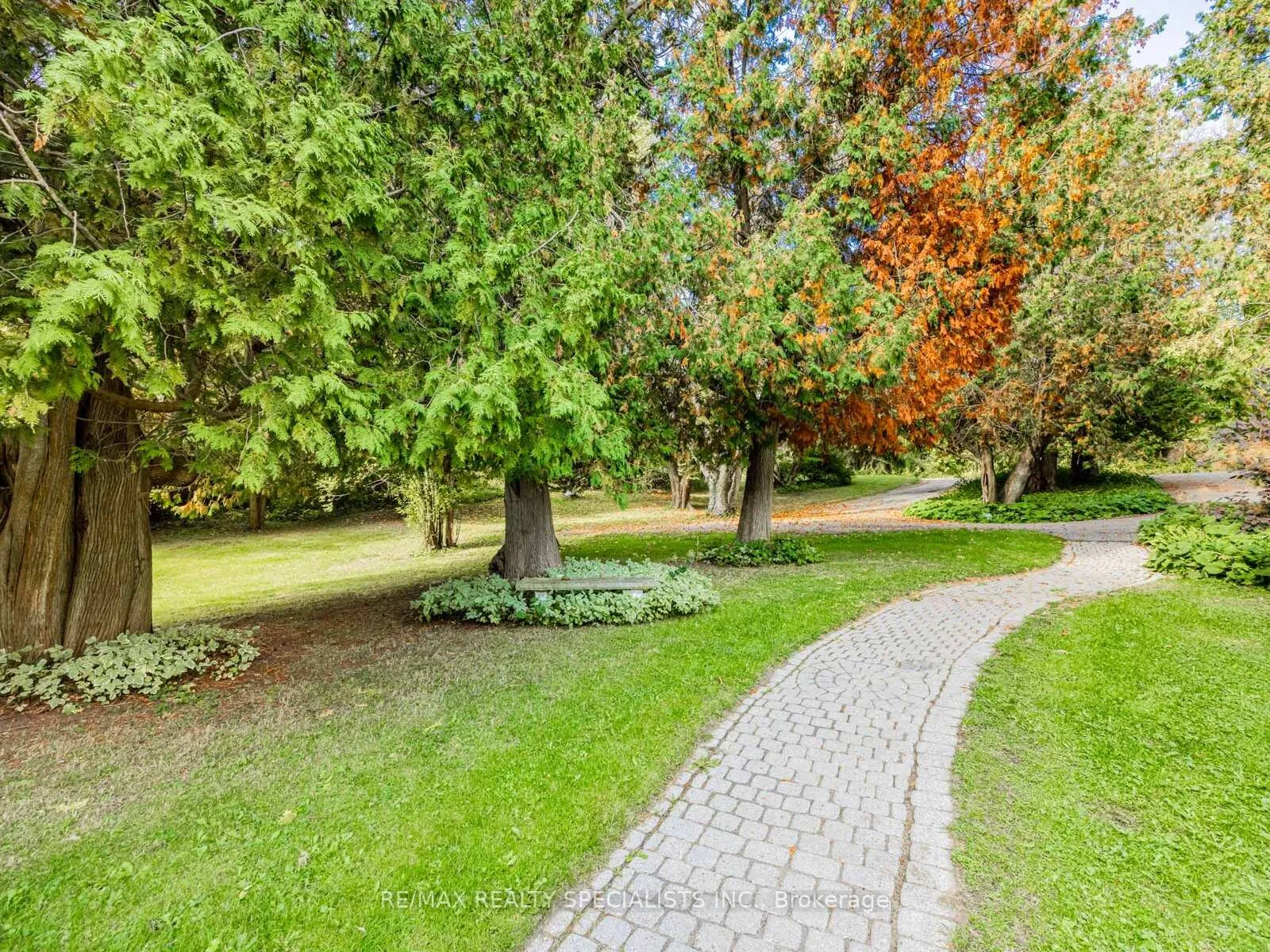 Photo 33 of 18043 Airport Road, Caledon, Rural Caledon — HOMEH