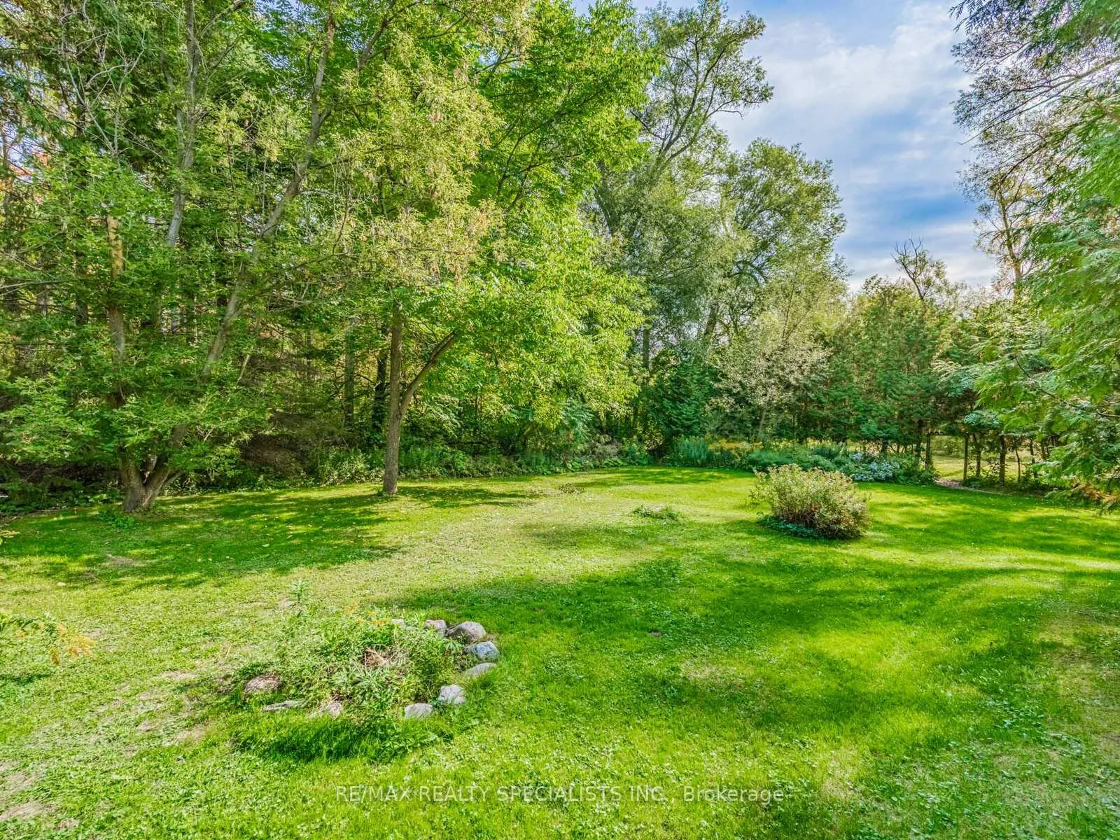 Photo 35 of 18043 Airport Road, Caledon, Rural Caledon — HOMEH