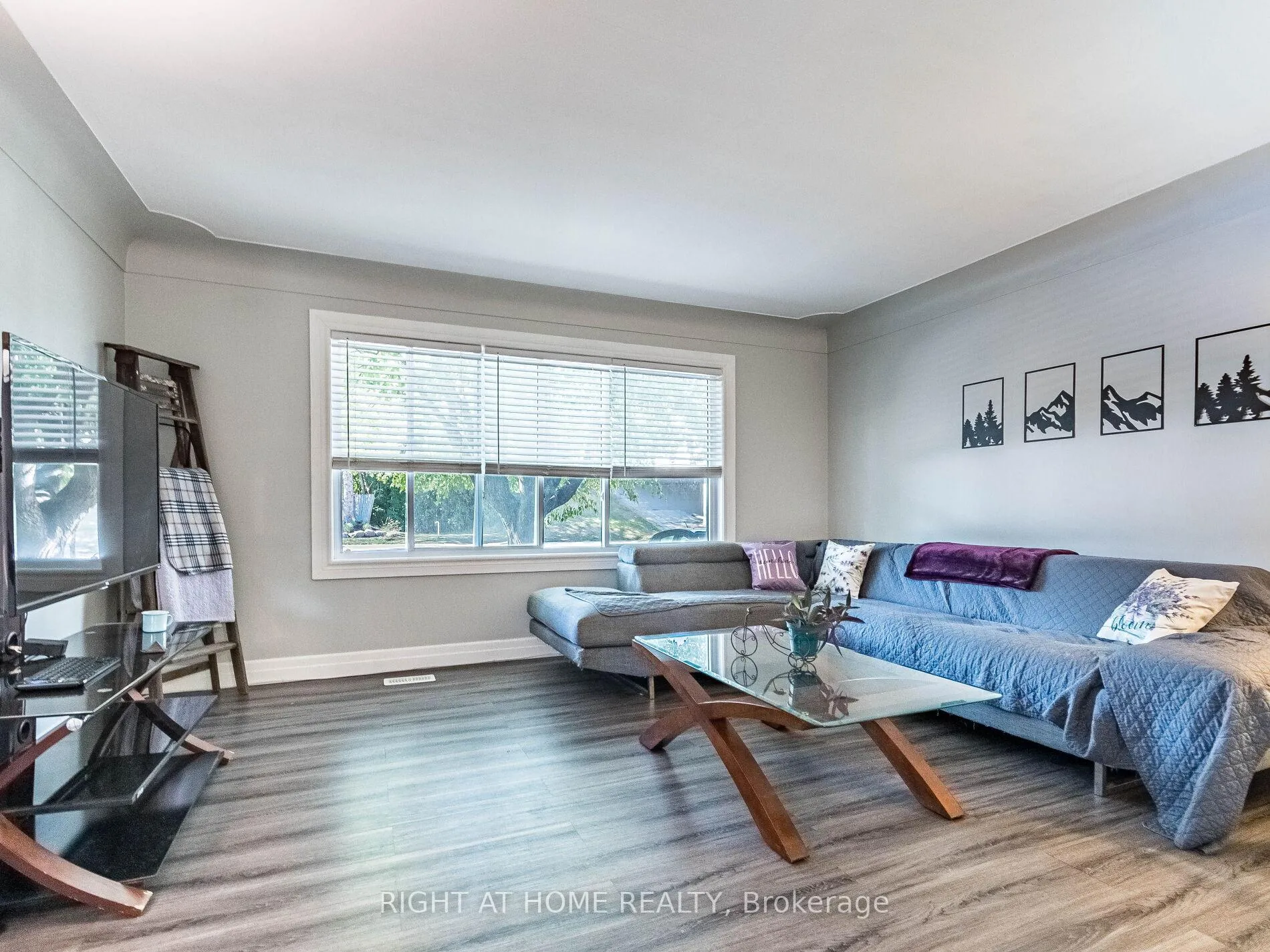 Photo 8 of 303 Krug Street, Kitchener — HOMEH