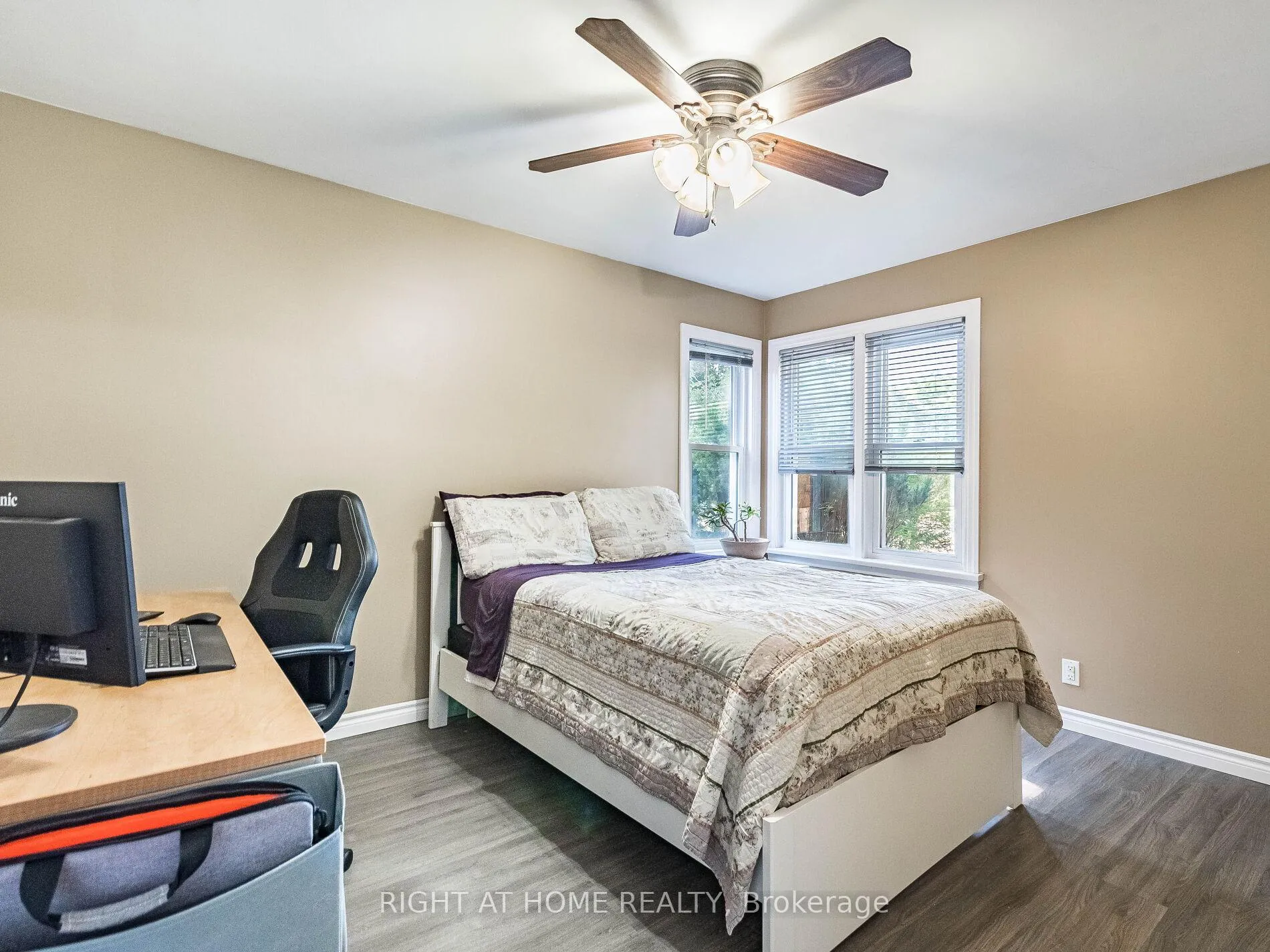Photo 28 of 303 Krug Street, Kitchener — HOMEH