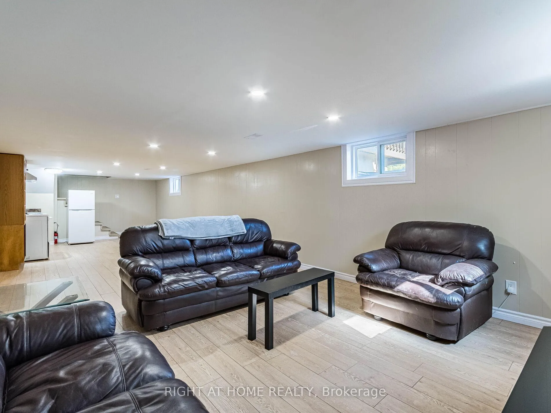 Photo 36 of 303 Krug Street, Kitchener — HOMEH