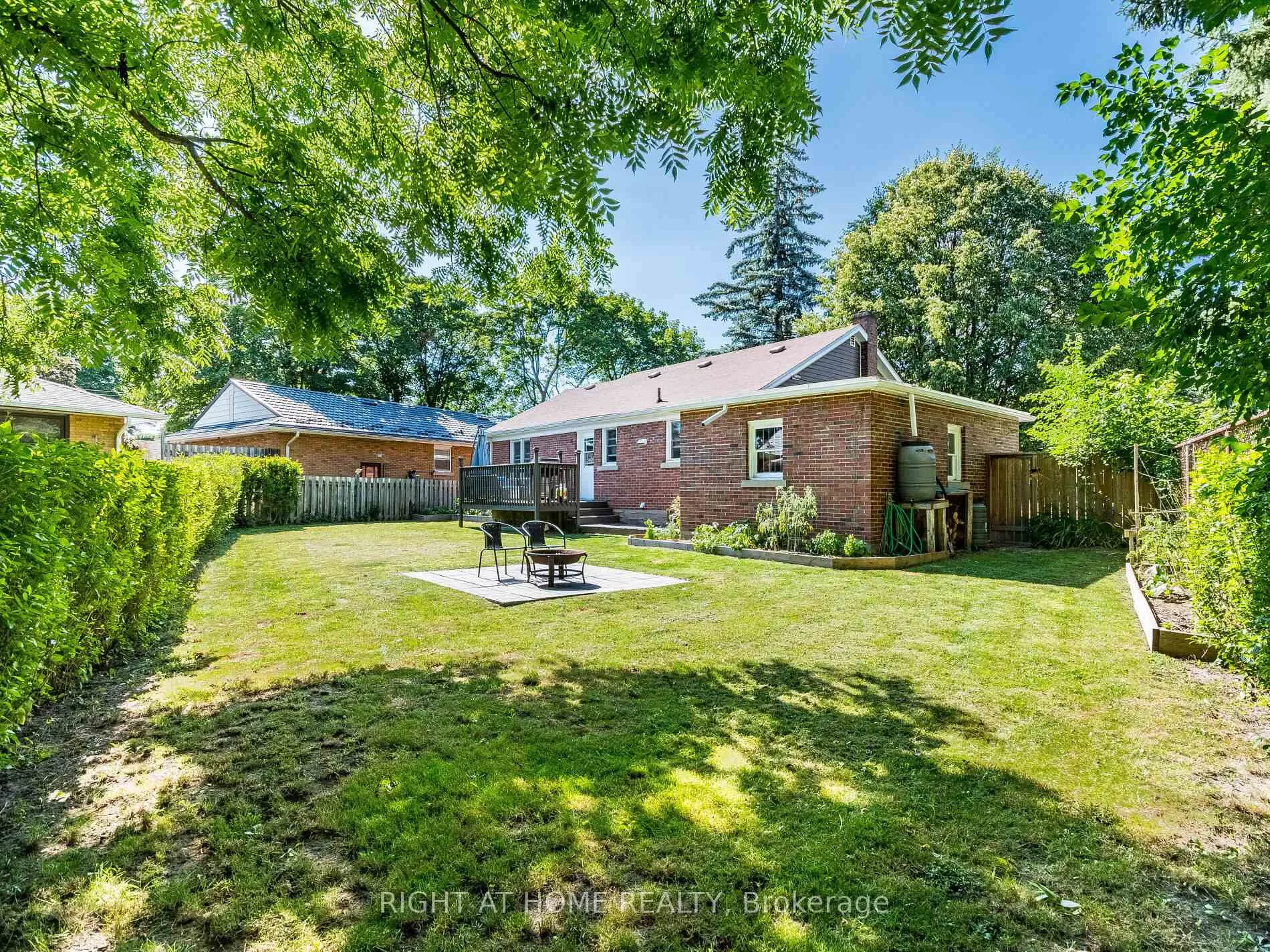 Photo 43 of 303 Krug Street, Kitchener — HOMEH