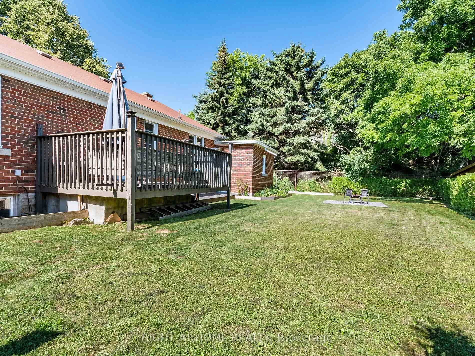 Photo 46 of 303 Krug Street, Kitchener — HOMEH