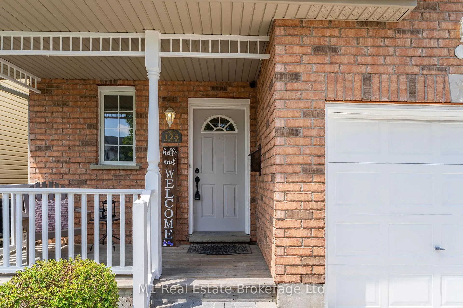 Photo 7 of 125 Marcy Crescent, Cambridge — HOMEH
