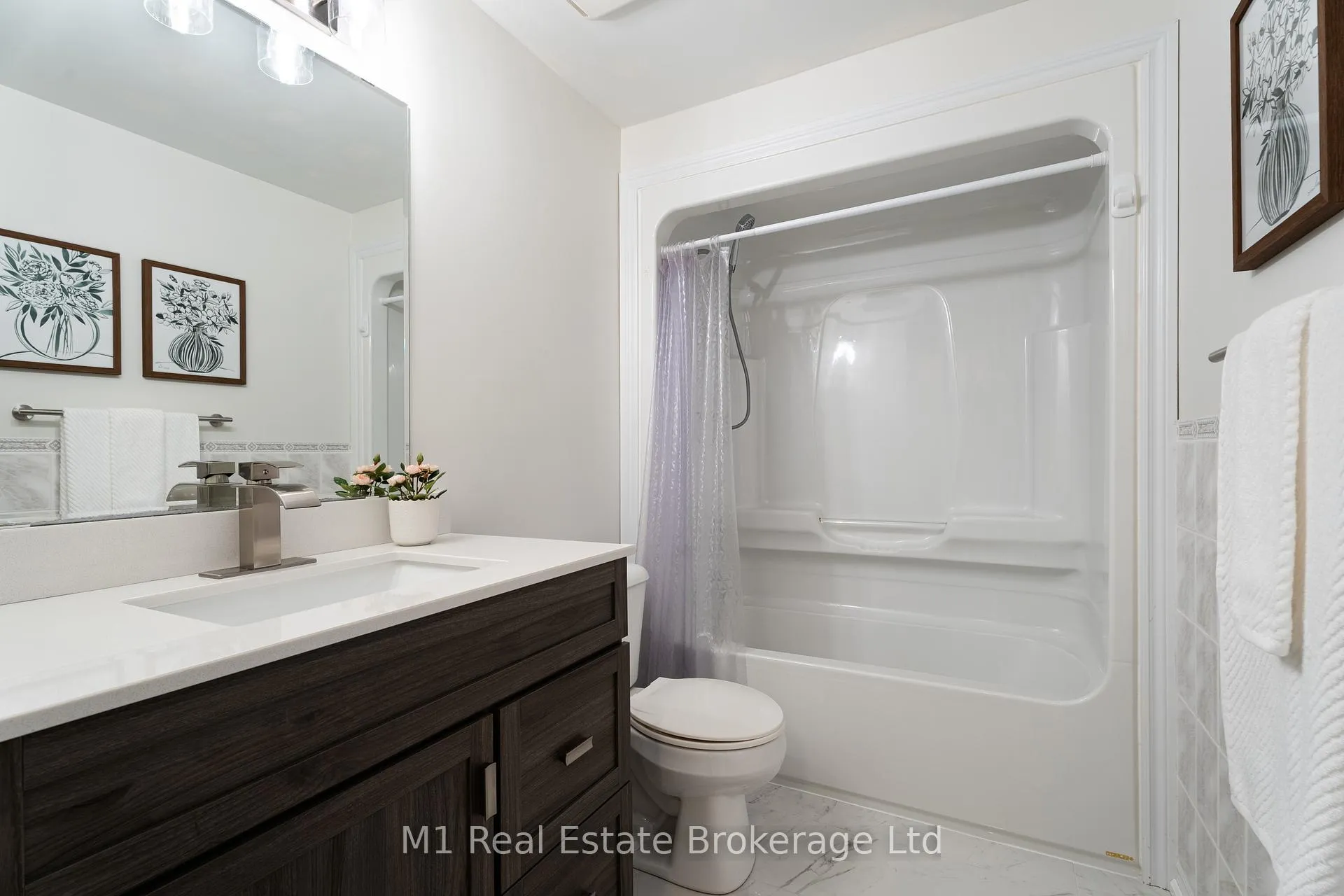 Photo 31 of 125 Marcy Crescent, Cambridge — HOMEH
