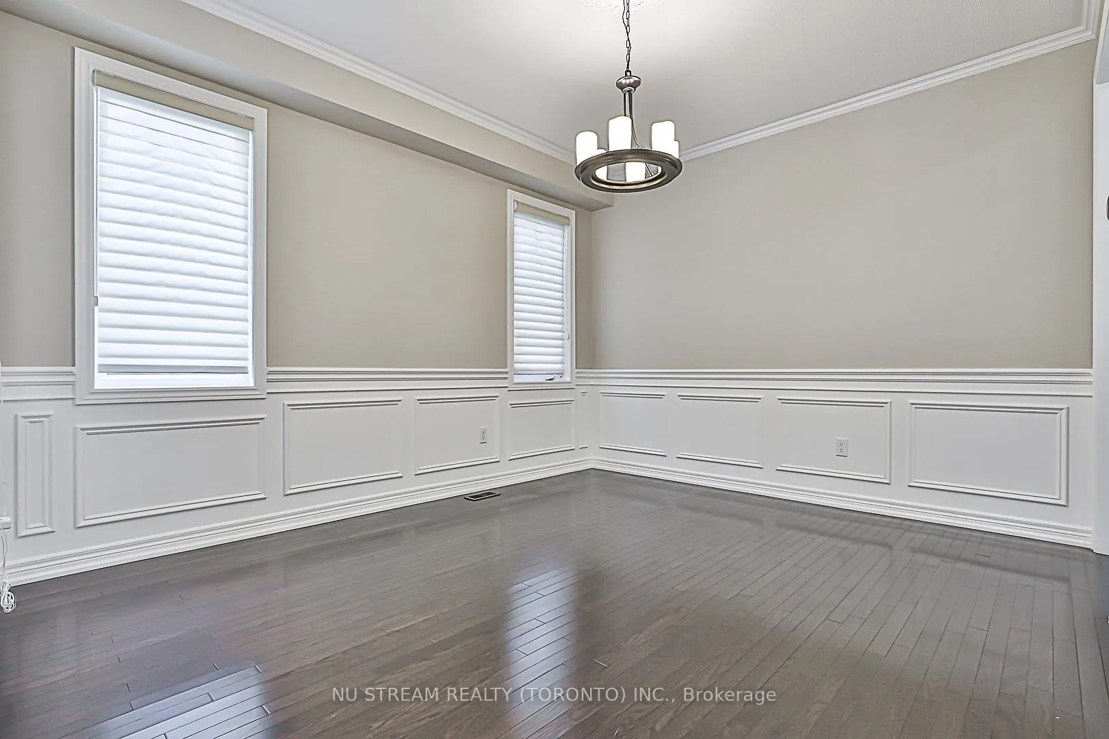 Photo 3 of 32 Begonia Street, Markham, Wismer — HOMEH