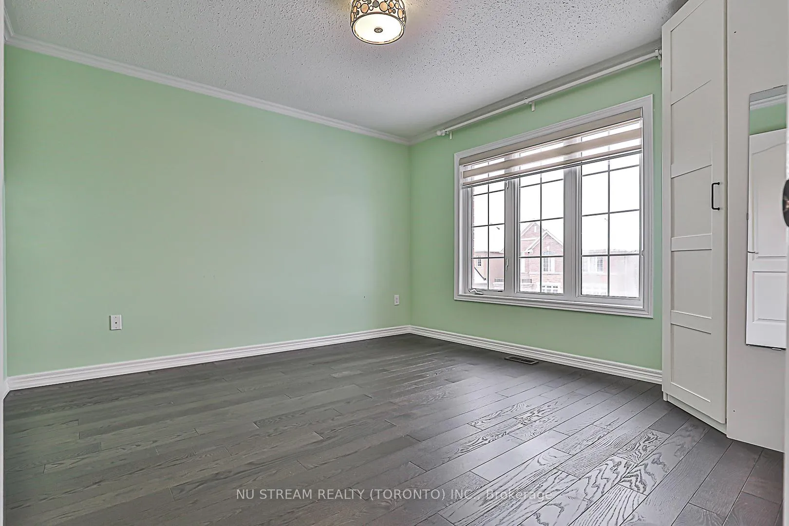 Photo 24 of 32 Begonia Street, Markham, Wismer — HOMEH