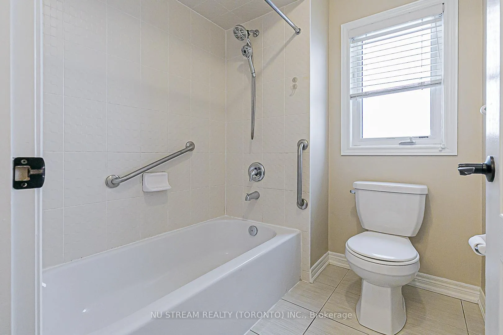 Photo 33 of 32 Begonia Street, Markham, Wismer — HOMEH