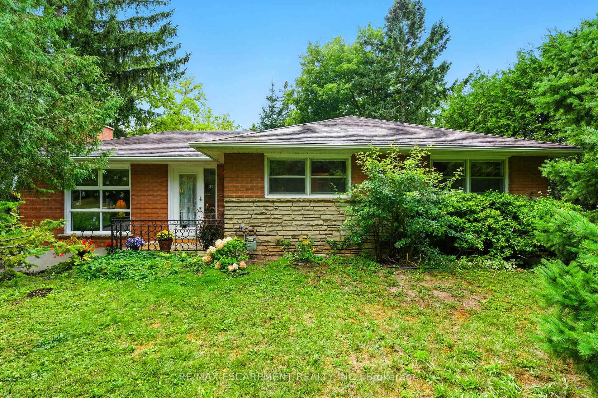 Photo 1 of 279 Main Street N, Guelph/Eramosa, Rural Guelph/Eramosa East — HOMEH
