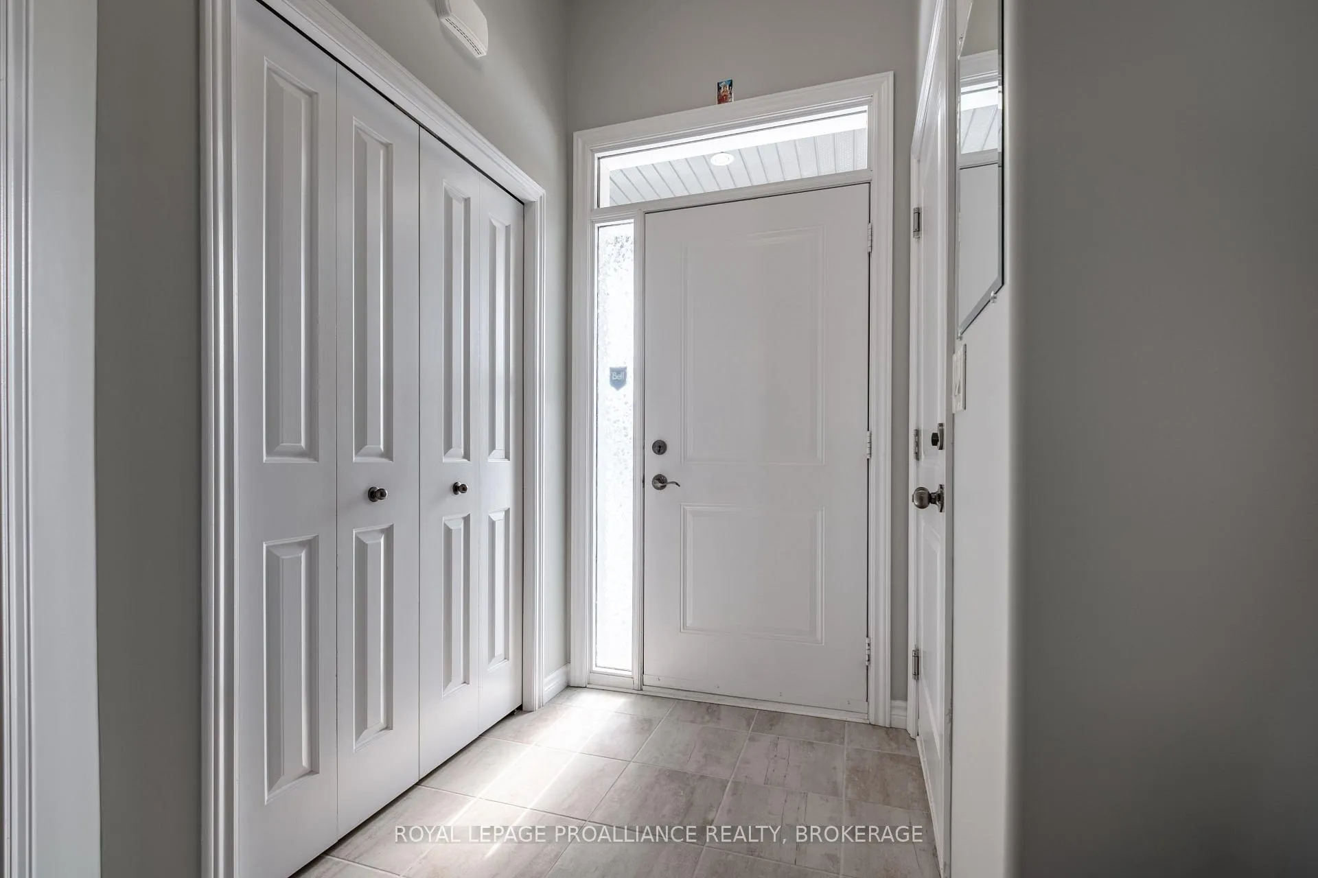 Photo 4 of 1154 Horizon Drive, Kingston, City Northwest — HOMEH