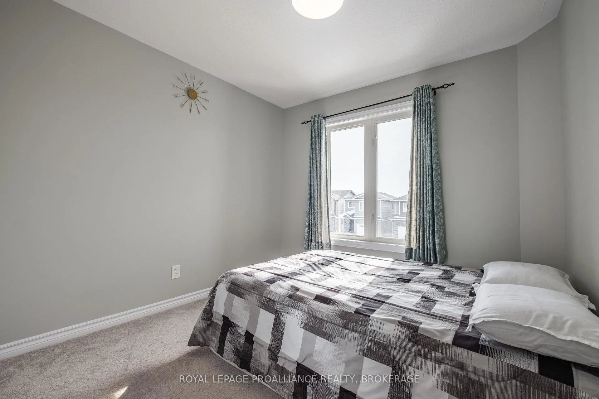 Photo 31 of 1154 Horizon Drive, Kingston, City Northwest — HOMEH