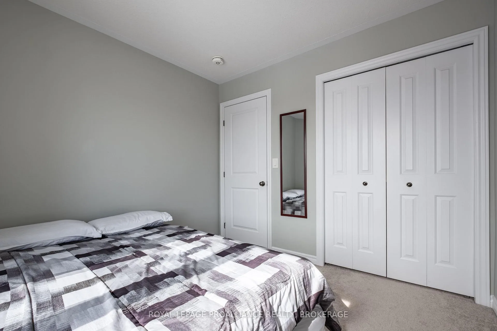 Photo 32 of 1154 Horizon Drive, Kingston, City Northwest — HOMEH