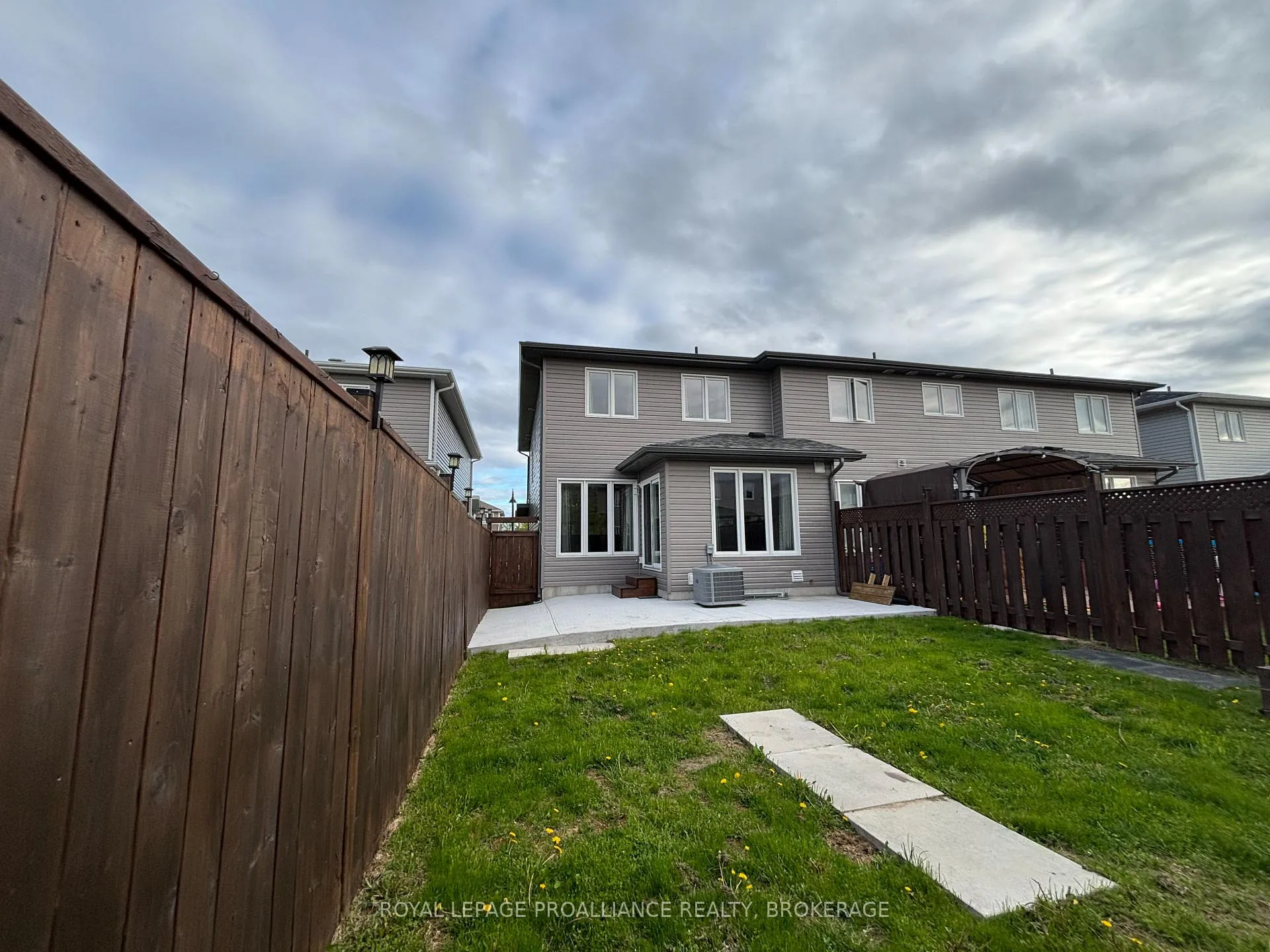 Photo 37 of 1154 Horizon Drive, Kingston, City Northwest — HOMEH