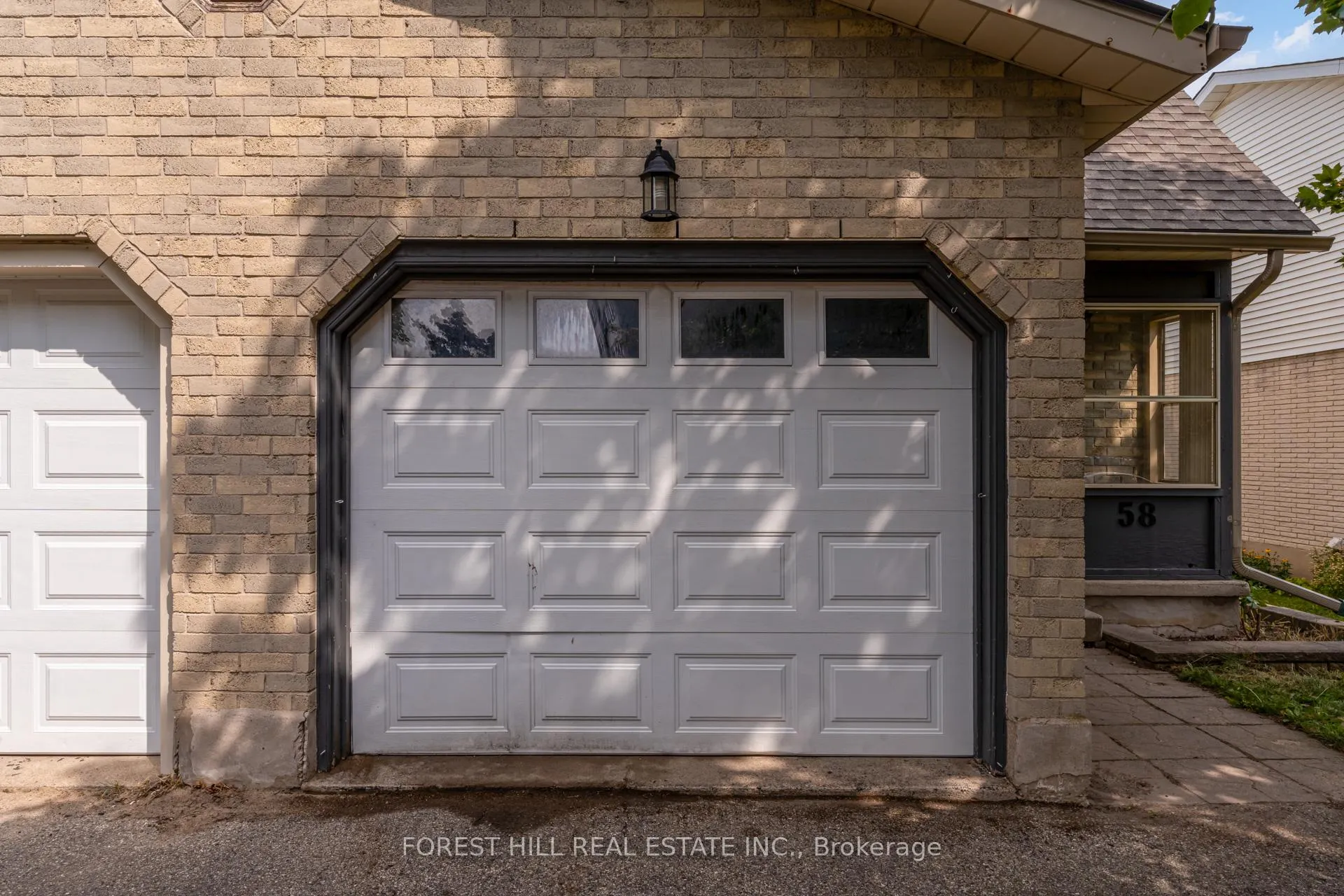 Photo 4 of 58 Highland Crescent, Kitchener, Victoria Hills — HOMEH