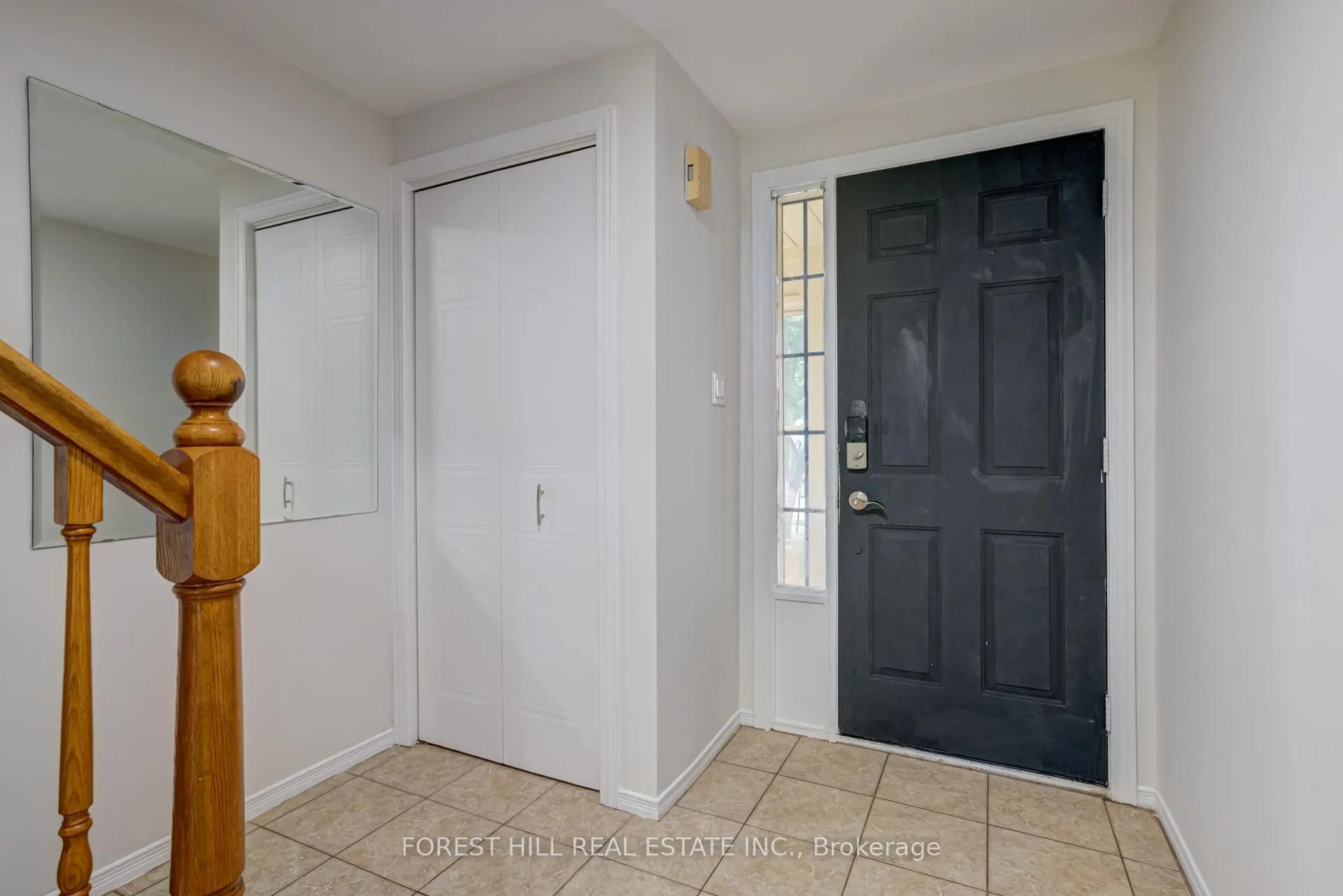 Photo 7 of 58 Highland Crescent, Kitchener, Victoria Hills — HOMEH