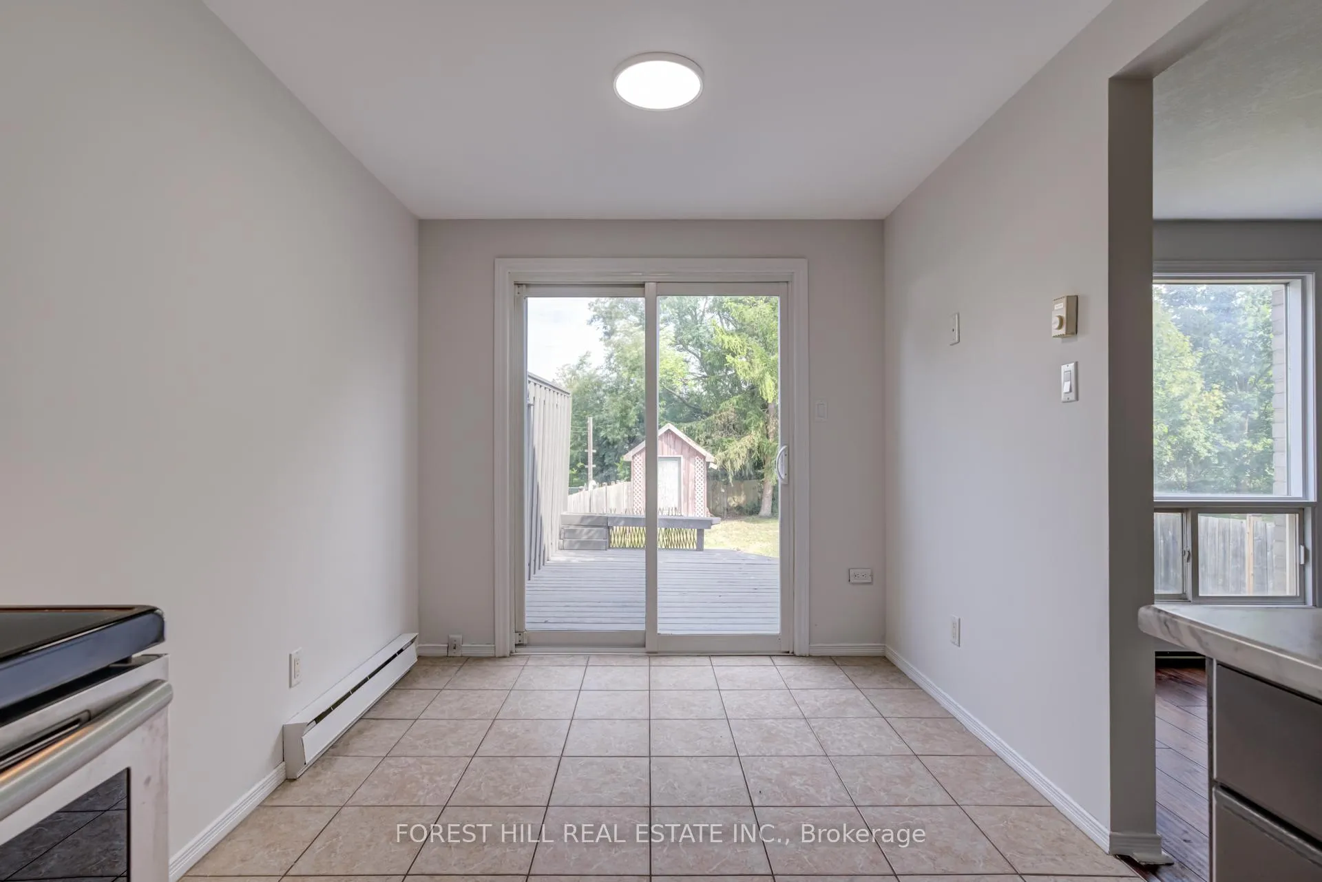 Photo 13 of 58 Highland Crescent, Kitchener, Victoria Hills — HOMEH