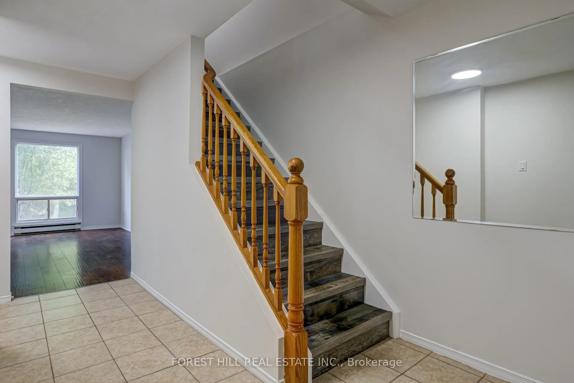 Photo 21 of 58 Highland Crescent, Kitchener, Victoria Hills — HOMEH