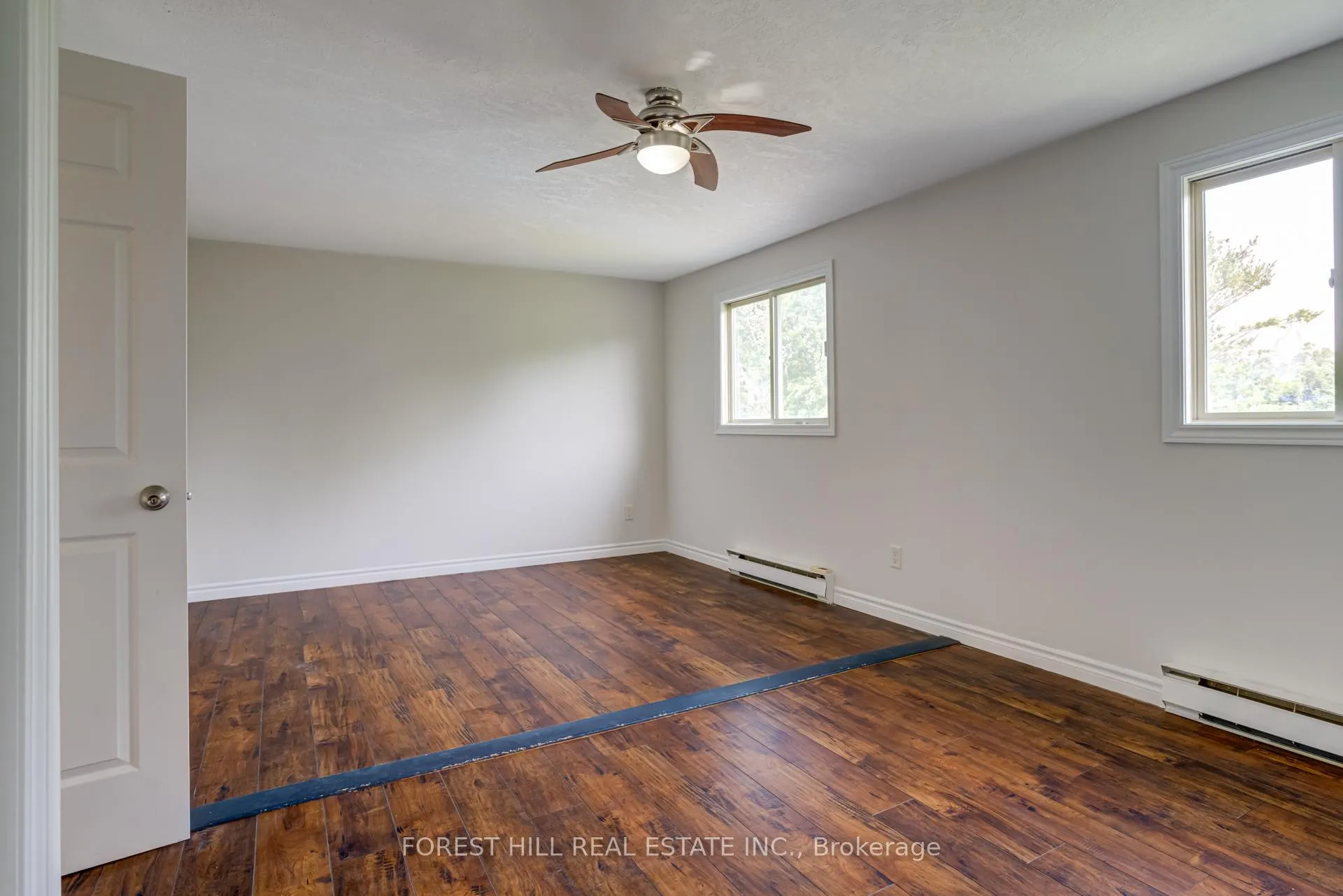 Photo 24 of 58 Highland Crescent, Kitchener, Victoria Hills — HOMEH