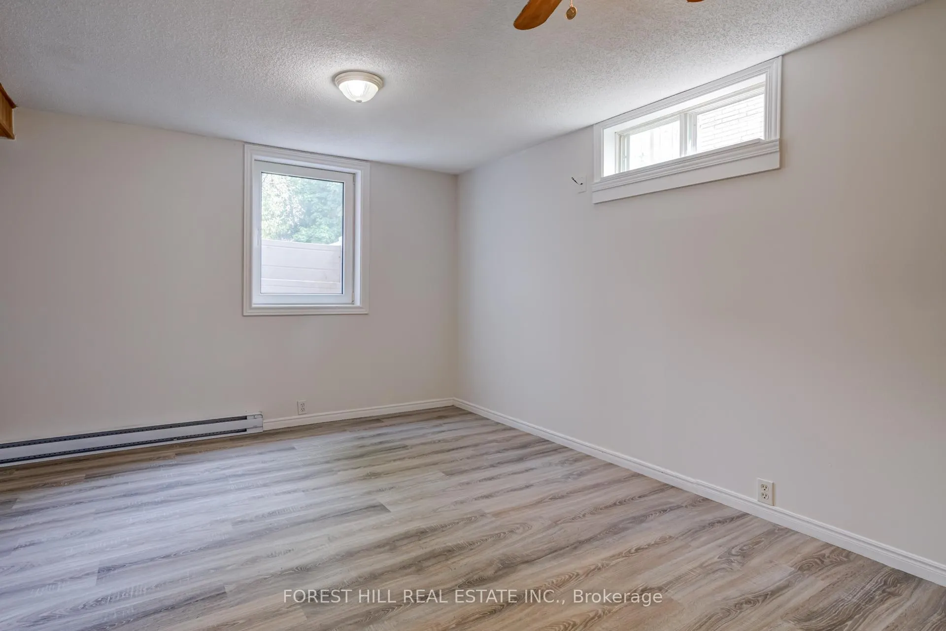 Photo 36 of 58 Highland Crescent, Kitchener, Victoria Hills — HOMEH