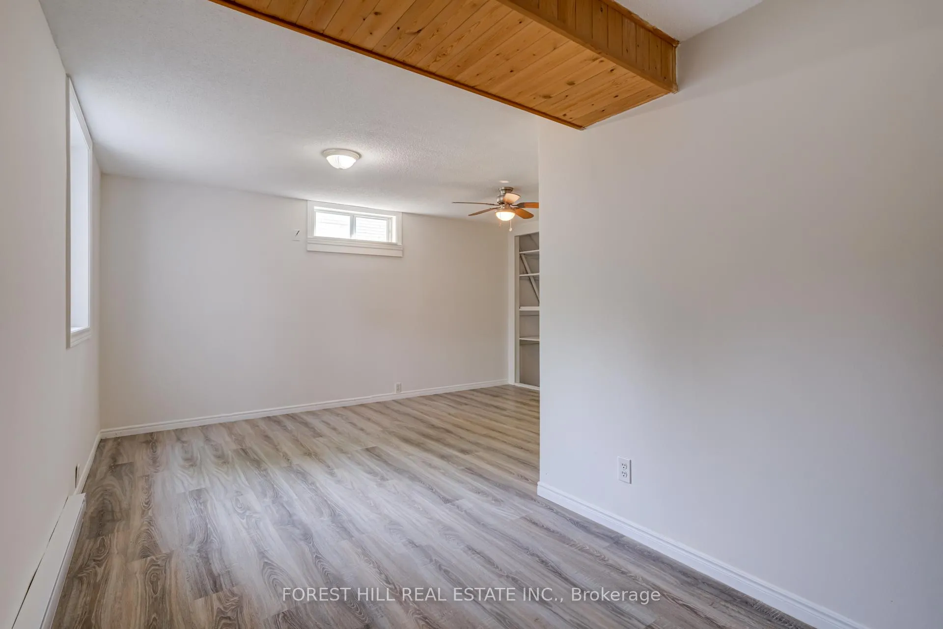 Photo 38 of 58 Highland Crescent, Kitchener, Victoria Hills — HOMEH