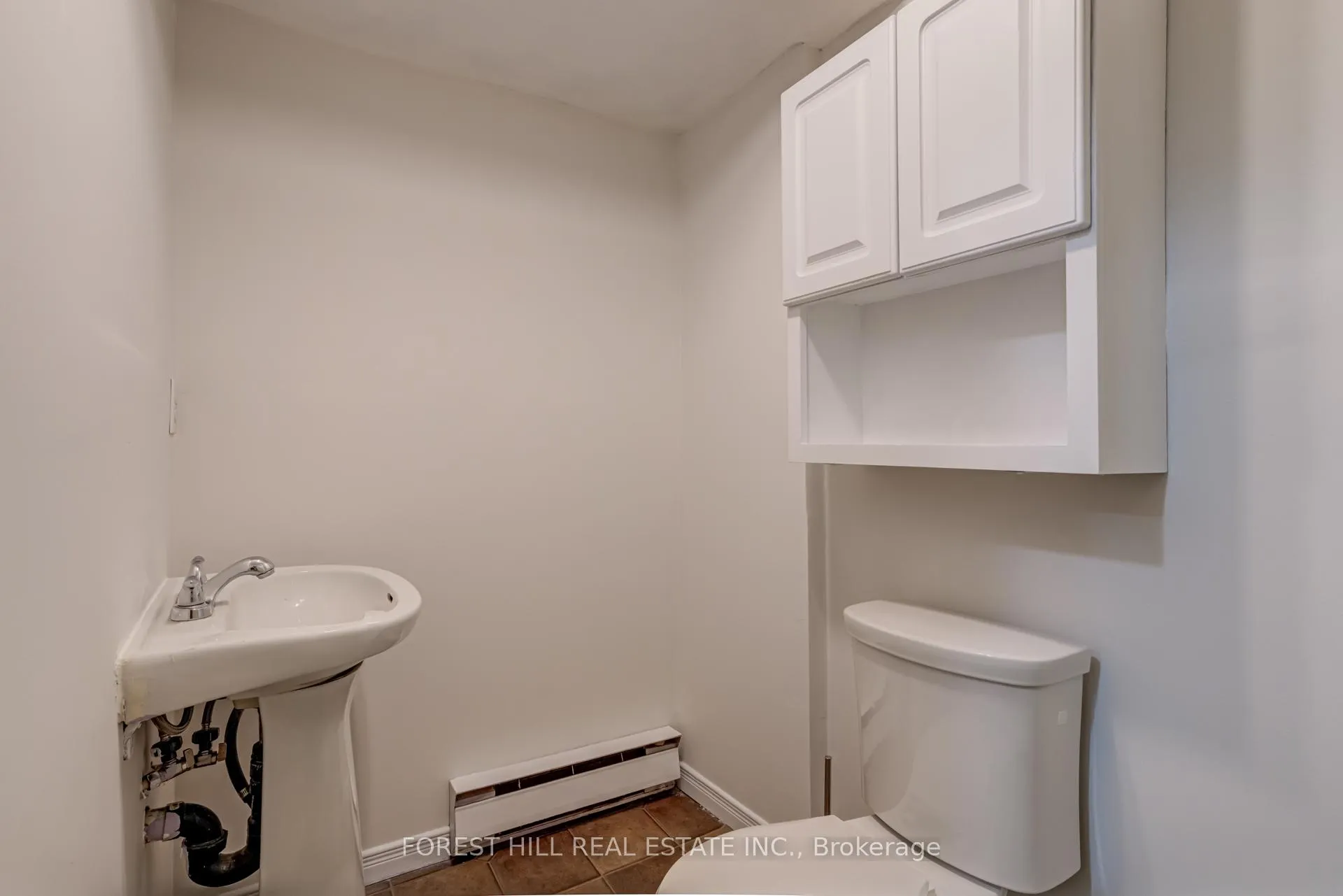 Photo 42 of 58 Highland Crescent, Kitchener, Victoria Hills — HOMEH