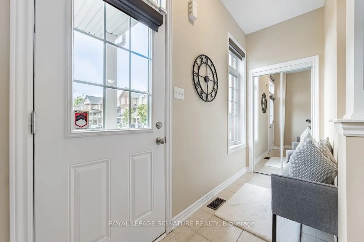Photo 2 of 46 Hugill Way, Hamilton, Waterdown — HOMEH