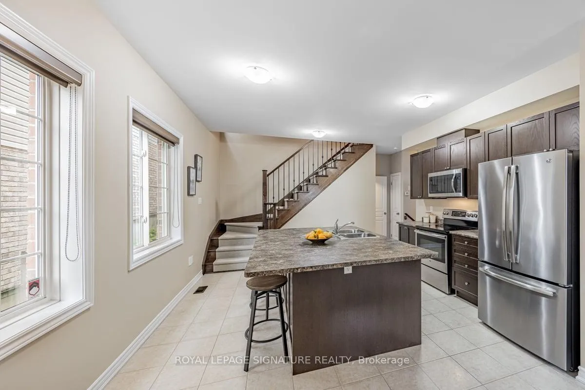 Photo 5 of 46 Hugill Way, Hamilton, Waterdown — HOMEH