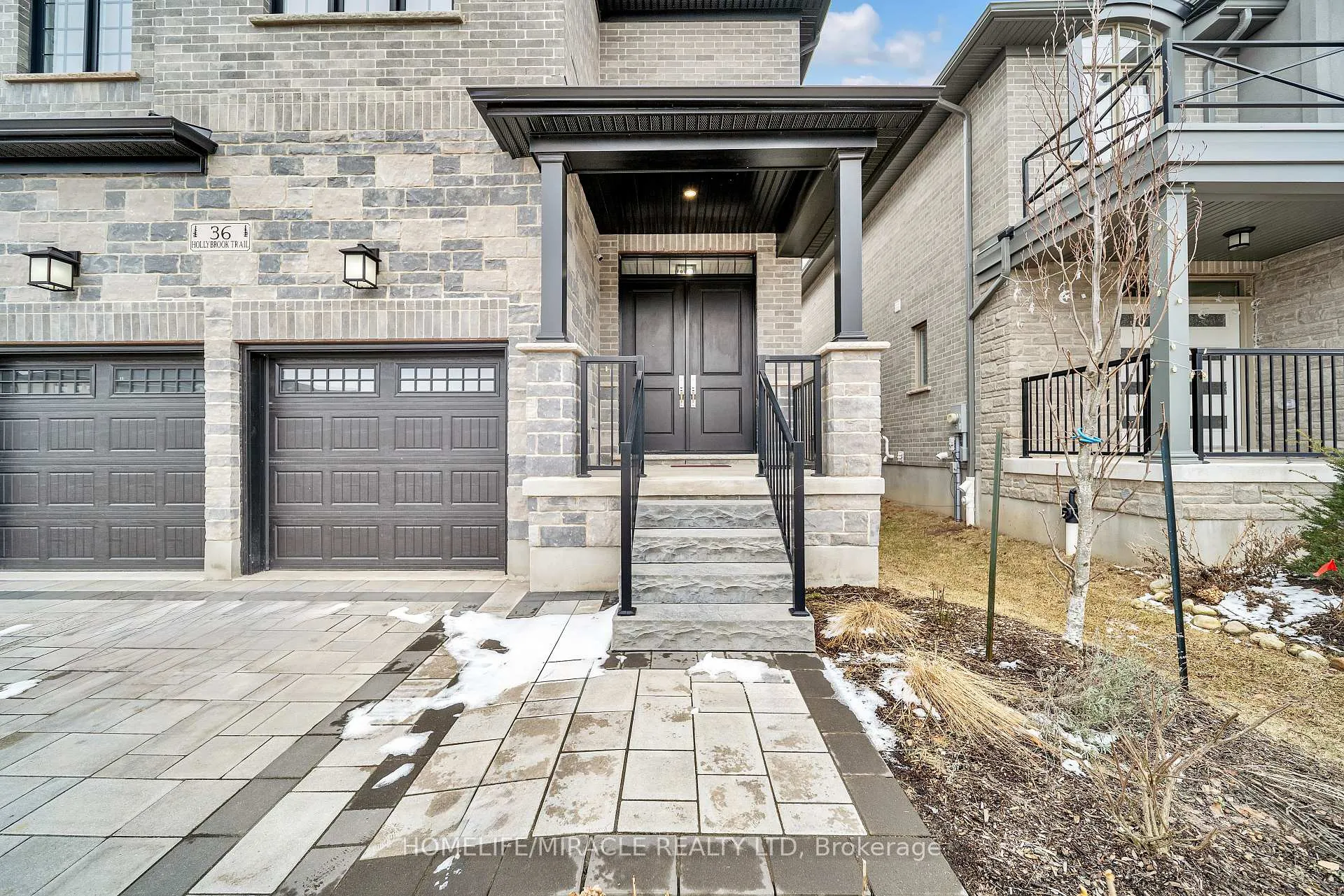Photo 4 of 36 Hollybrook Trail, Kitchener — HOMEH