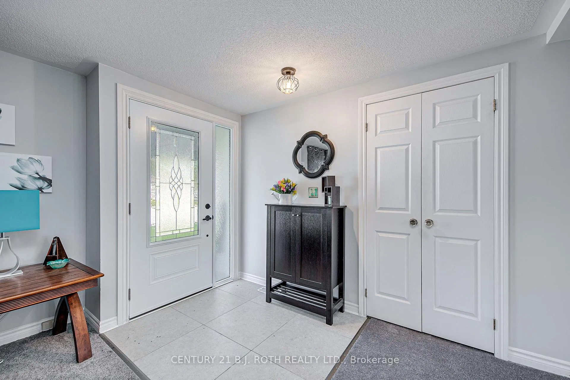 Photo 11 of 112 Linden Lane, Innisfil, Rural Innisfil — HOMEH