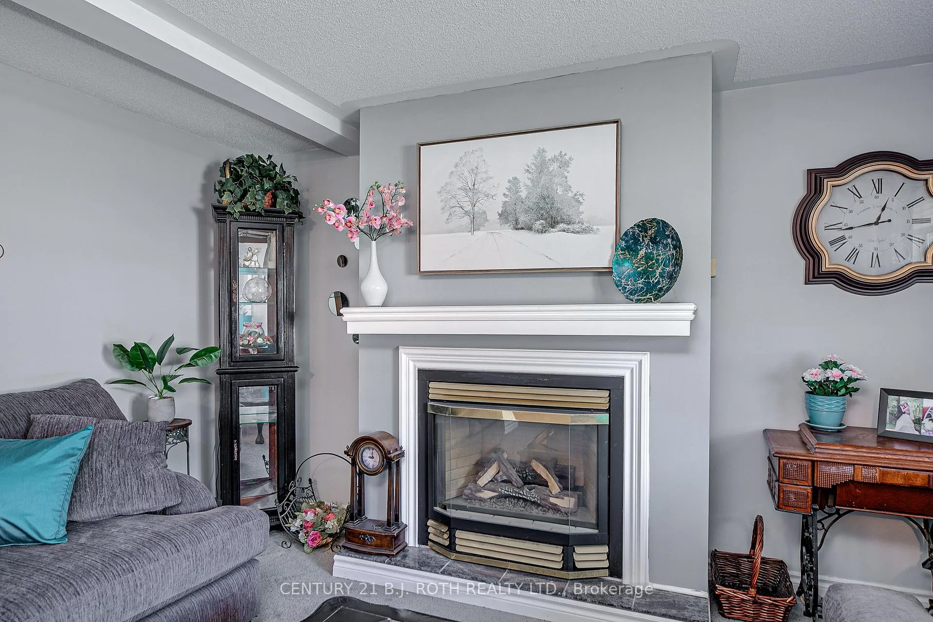 Photo 12 of 112 Linden Lane, Innisfil, Rural Innisfil — HOMEH