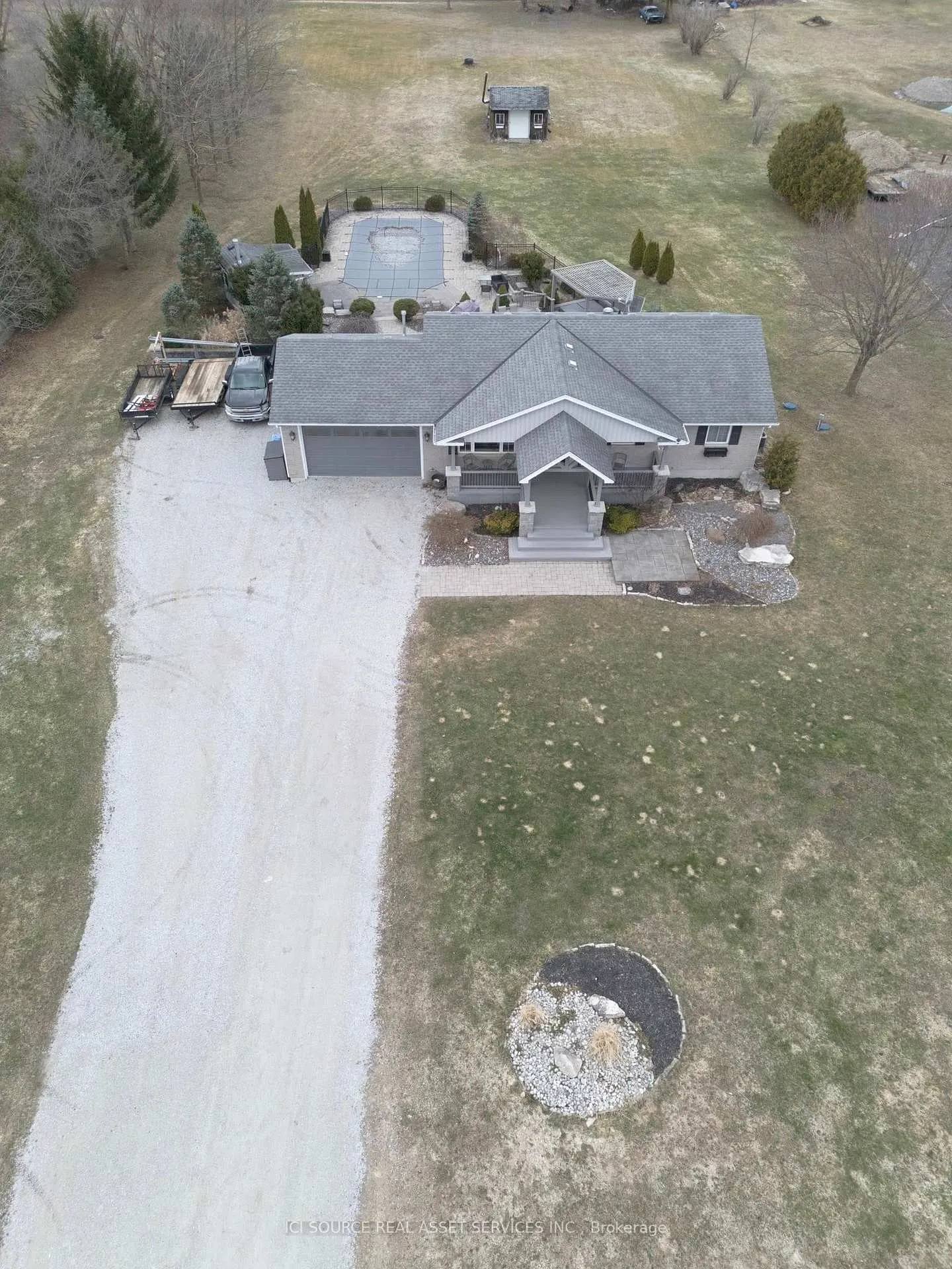 Photo 4 of 4635 Kettle Lane, Enniskillen, Petrolia — HOMEH