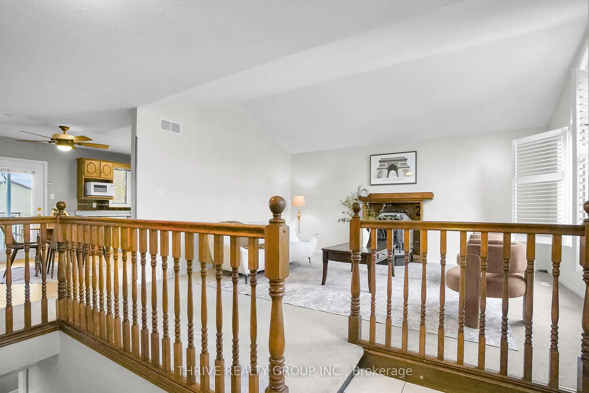 Photo 6 of 24 Parkview Crescent, Strathroy-Caradoc, SE — HOMEH
