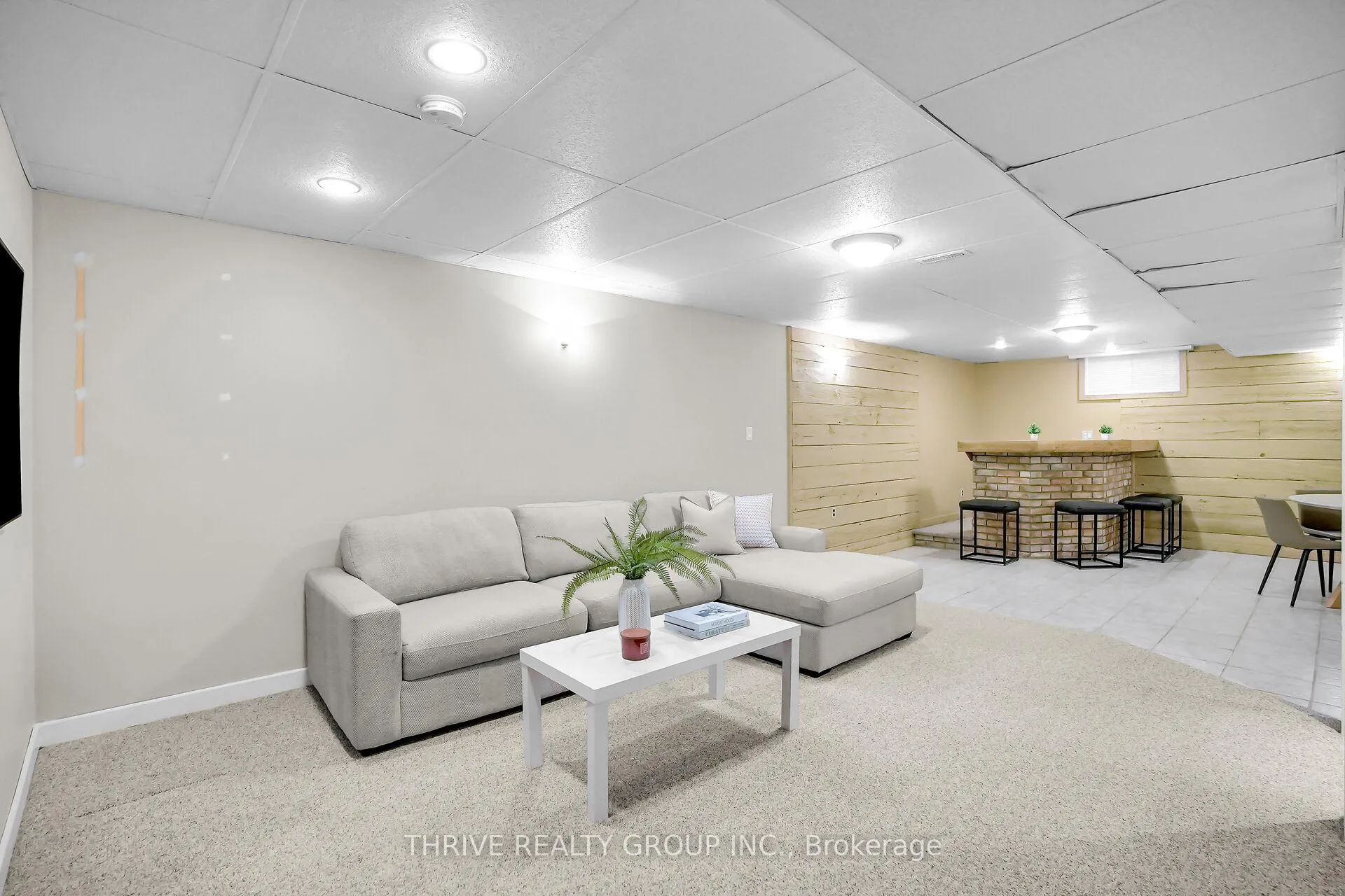 Photo 23 of 24 Parkview Crescent, Strathroy-Caradoc, SE — HOMEH
