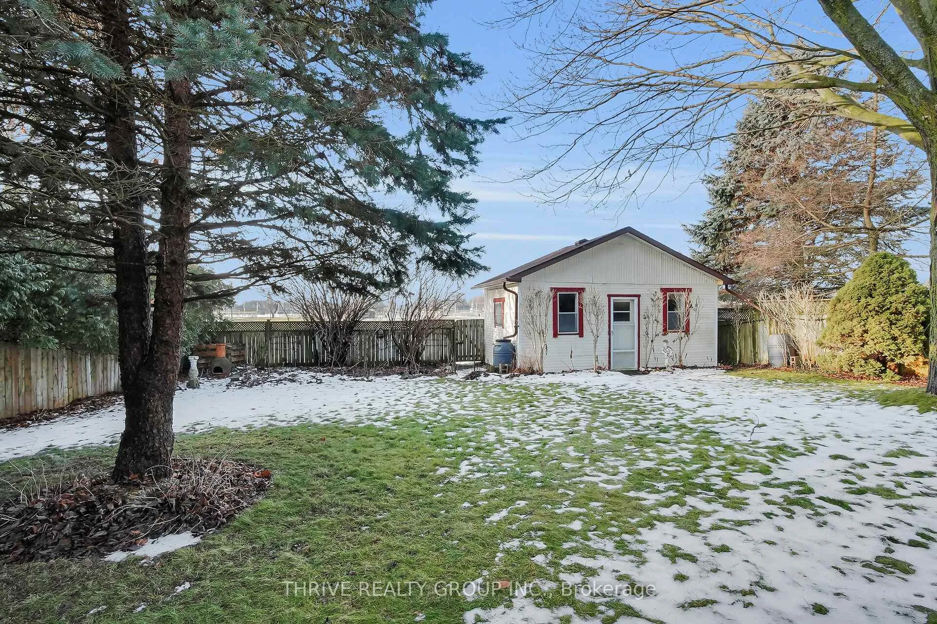 Photo 34 of 24 Parkview Crescent, Strathroy-Caradoc, SE — HOMEH