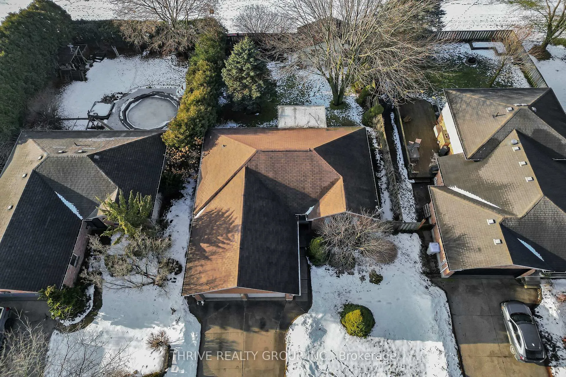 Photo 38 of 24 Parkview Crescent, Strathroy-Caradoc, SE — HOMEH