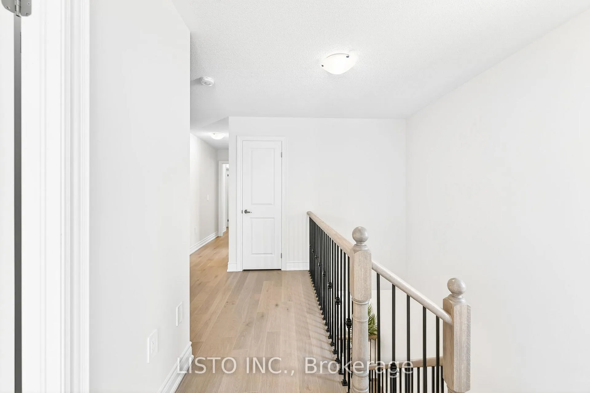 Photo 17 of 2900 Grindstone Crescent, Pickering, Rural Pickering — HOMEH