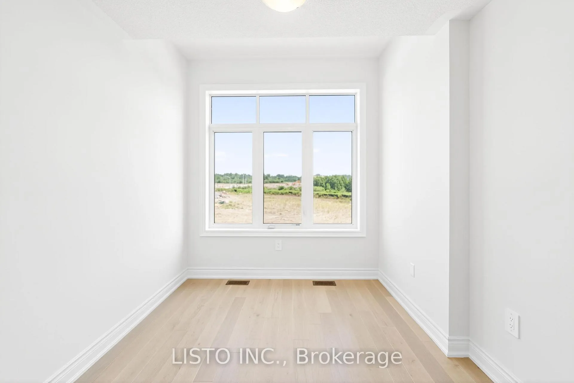 Photo 25 of 2900 Grindstone Crescent, Pickering, Rural Pickering — HOMEH