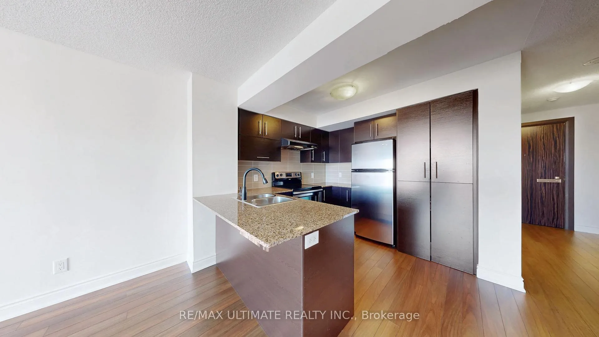 Photo 14 of Unit 718, 273 South Park Road, Markham, Commerce Valley — HOMEH